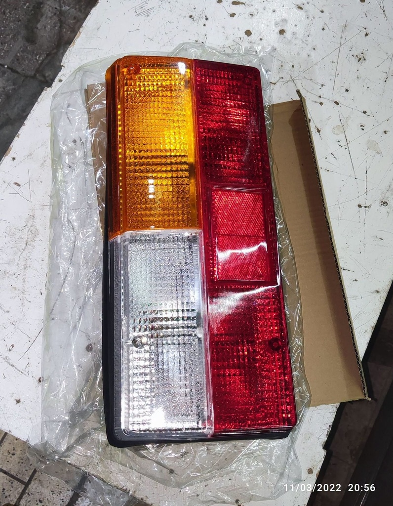 فانوس لادا 2107 خلفي mik L